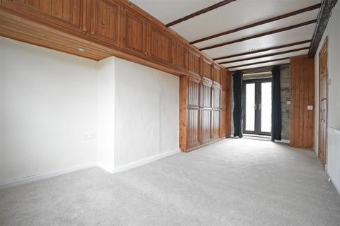 undefined, Burrwood Terrace, Holywell Green
