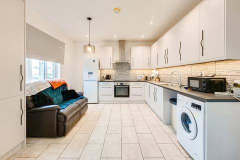 undefined, Bridgwater Drive, Westcliff-on-sea, SS0