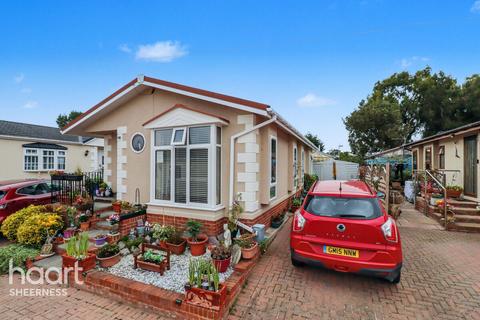 undefined, Warden Road, Eastchurch