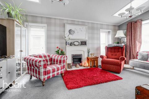 undefined, Warden Road, Eastchurch