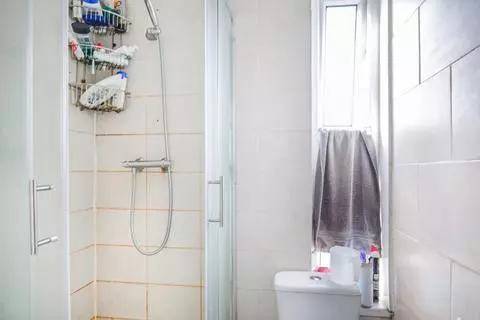 5 bedroom terraced house for sale - Photo 19