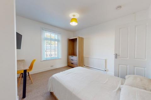 4 bedroom house to rent, Carholme Road, Lincoln LN1