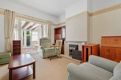 undefined, Central Avenue, Southend-on-Sea, Essex, SS2