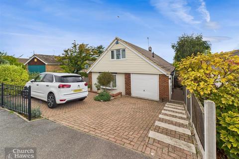 4 bedroom chalet for sale, Beeleigh Road, Maldon