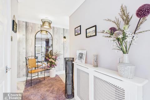 4 bedroom chalet for sale, Beeleigh Road, Maldon