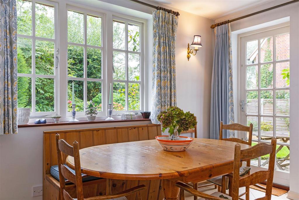 Kitchen/Breakfast Room