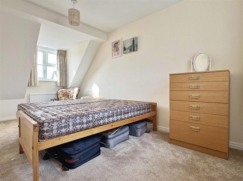 Bedroom 2.jpg