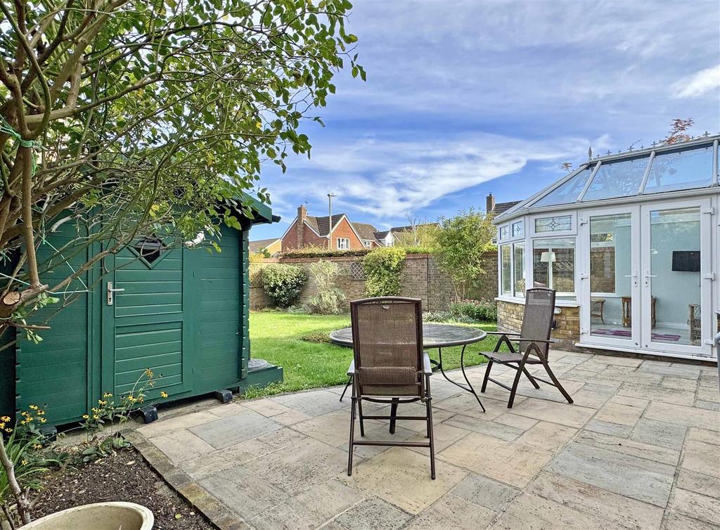 Rear Garden c.jpg