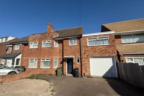 undefined, Ash Tree Road, Oadby, LE2