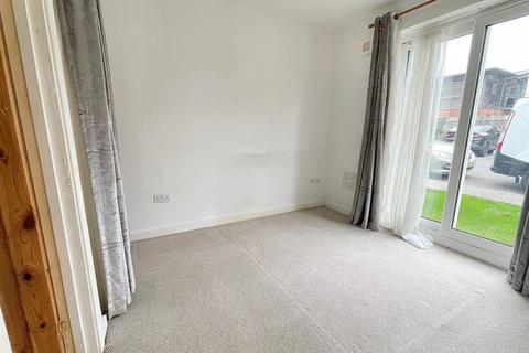 undefined, Meadowcroft, New Road, Gillingham