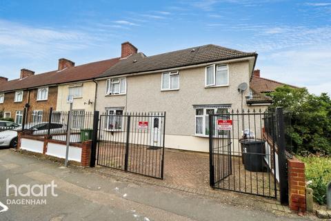 Highgrove Road, Dagenham
