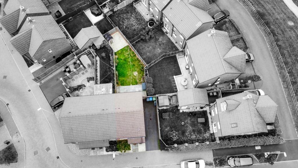 Aerial B&amp;W