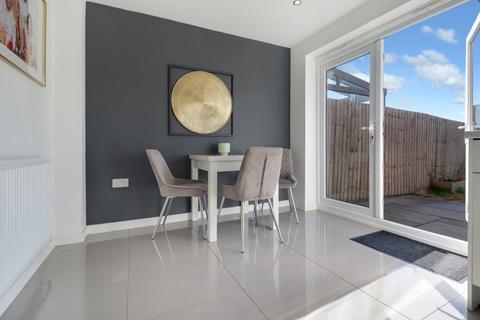 undefined, Lancaster Way, Whitnash, Leamington Spa, Warwickshire, CV31