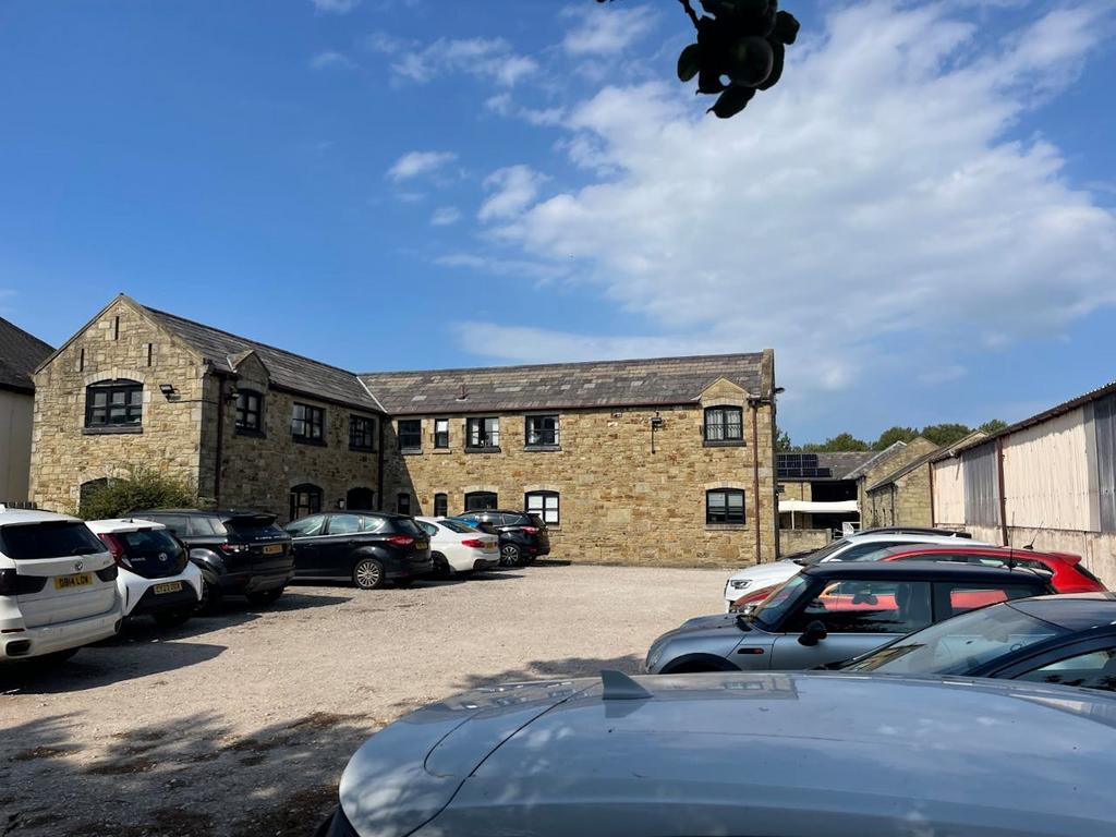 Unit 3 Granary Crt External  2.jpg