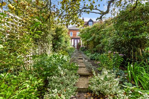 2 bedroom terraced house for sale, Chesil Street