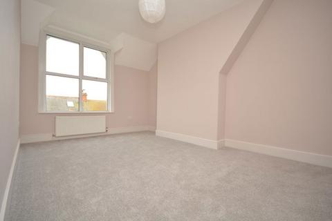 2 bedroom flat to rent, Norfolk Road, Cliftonville, CT9 2HX