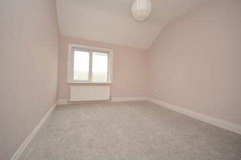 2 bedroom flat to rent, Norfolk Road, Cliftonville, CT9 2HX