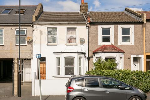 2 bedroom flat for sale, Northwood Road, Thornton Heath, London, CR7