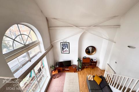 undefined, Defoe Road, London