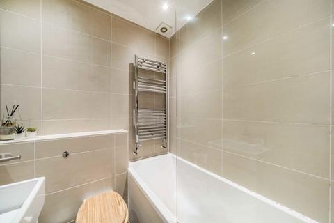 undefined, Greyhound Lane, London SW16