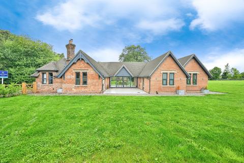 4 bedroom bungalow for sale, Wincote Lane, Staffordshire ST21
