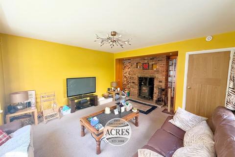 undefined, Aldridge Road, Aldridge, Walsall