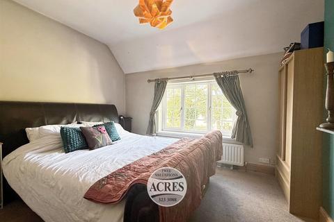 undefined, Aldridge Road, Aldridge, Walsall