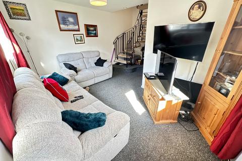 undefined, Mees Close, Luton, Bedfordshire, LU3 4AZ