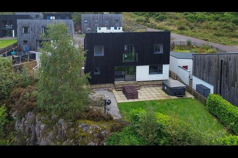 undefined, Hostel Brae, Kinlochleven PH50