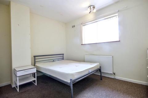 undefined, Lusher Rise, Norwich NR6