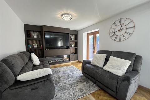 undefined, Birkenshaw Lane, Bradford BD11