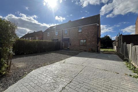 Birkenshaw Lane, Bradford BD11