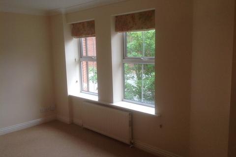 2 bedroom flat to rent, 25 Poole Road, BOURNEMOUTH BH4