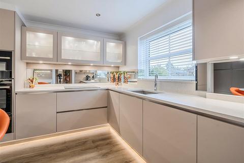 2 bedroom end of terrace house for sale, Fitzalan Road, Arundel