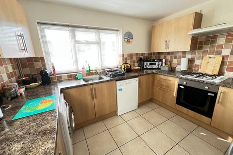 undefined, New Park Road, Ashford TW15