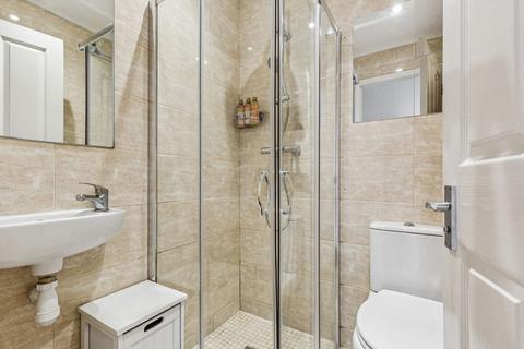 2 bedroom flat for sale, Mozart Street, London W10