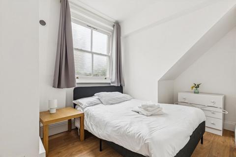 2 bedroom flat for sale, Mozart Street, London W10