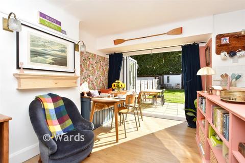 Blenheim Avenue, Chatham, Kent