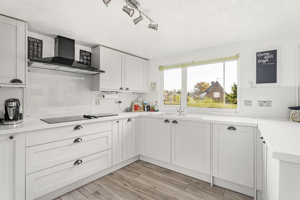 Fitted Kitchen