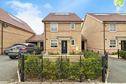 6 Wentworth Road, Stanford-le-hope, SS17 0FD