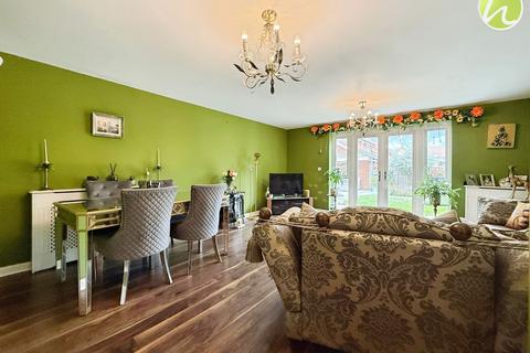 6 Wentworth Road, Stanford-le-hope, SS17 0FD