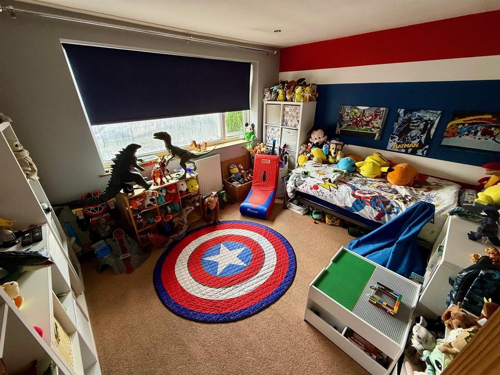 CC5 Bed3.jpg
