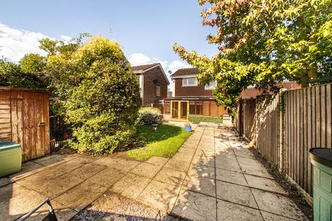 undefined, Larch Close, Abingdon OX13