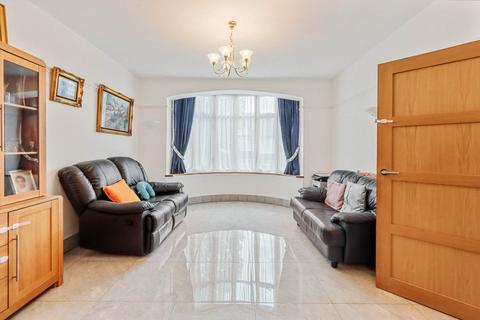 undefined, Ferncroft Avenue, London