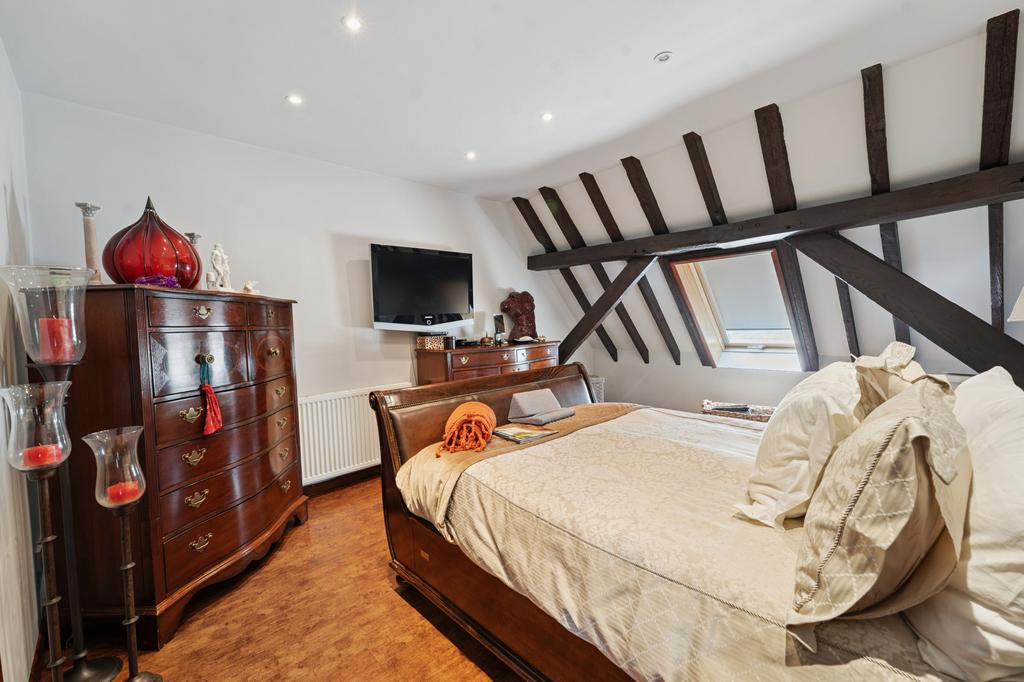 Bedroom 1a