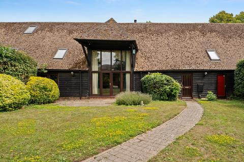 4 bedroom barn conversion for sale, Hook Green Road, Southfleet, DA13 9NQ