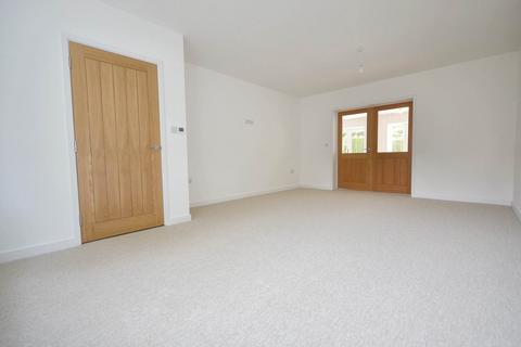 4 bedroom detached house for sale, The Dell, Bredon, Tewkesbury, Gloucestershire
