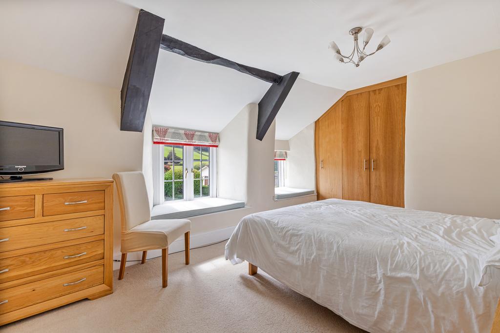 A21 - Bramble Cottage, Chillington - 250916