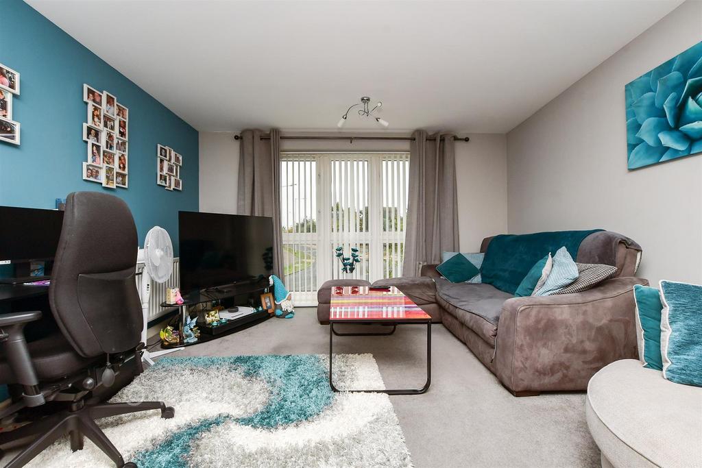Kitchen/Living Area