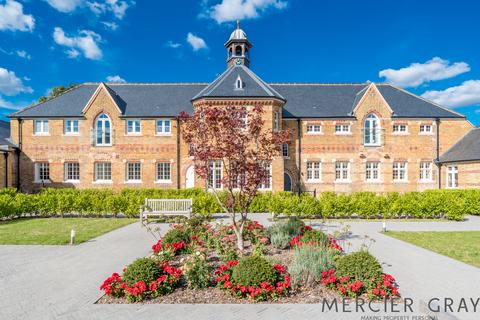undefined, Trento Mews, London EN4